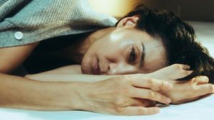 Бумажная луна (2023)