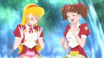 Вселенная милашки Хани (2018)