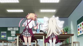 Маленькие проказники (2012)