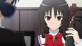 Девушка влюбилась в старшую сестру (2012)