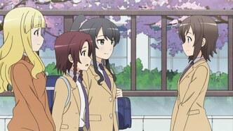 Как обычные девочки хотели стать местными идолами (2014)