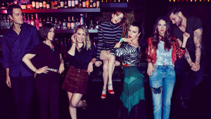 Юная / Молодая (2015)